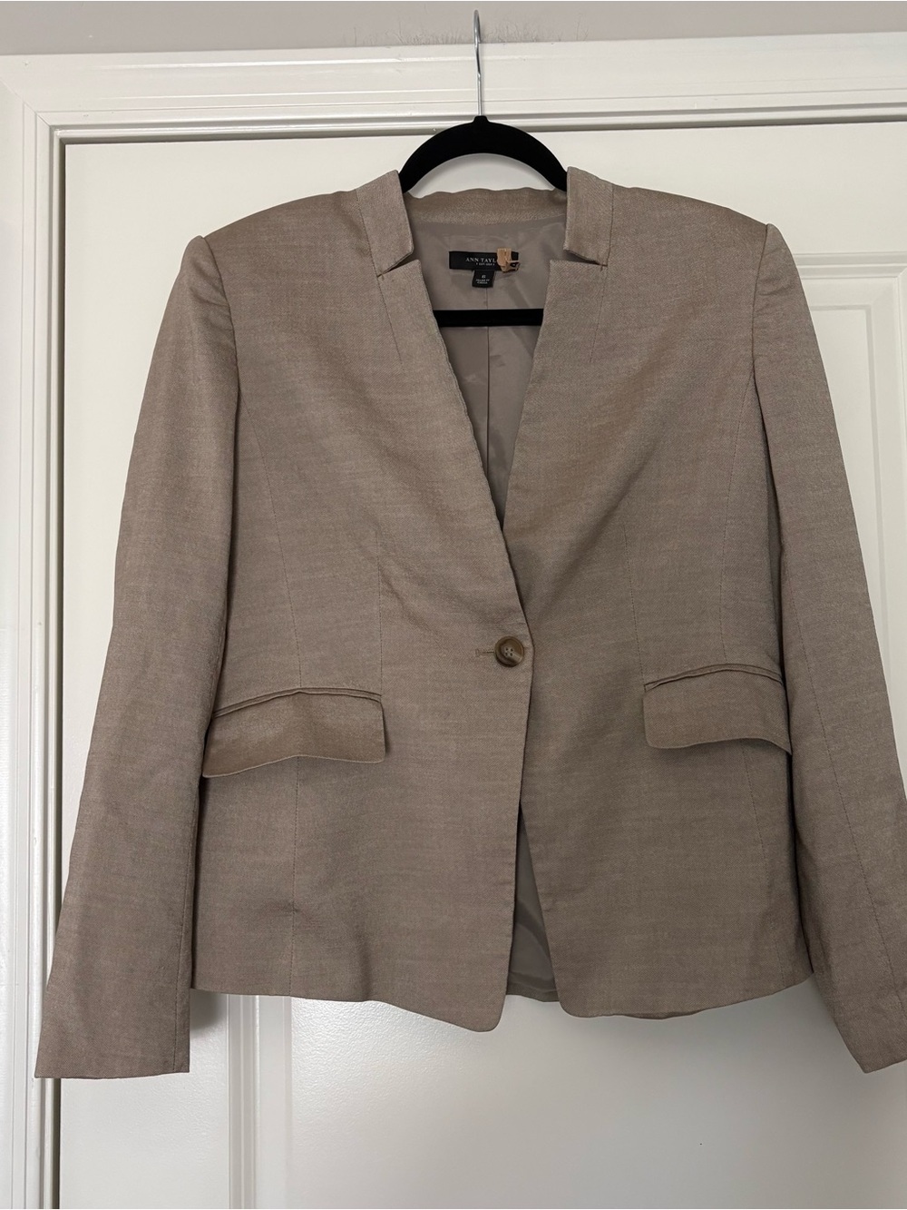 Ann Taylor Women’s Taupe Silk/Wool Single-Button Blazer Jacket